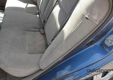 2004 Toyota Camry Le from USA, damaged, VIN 4T1BE32K04U813455